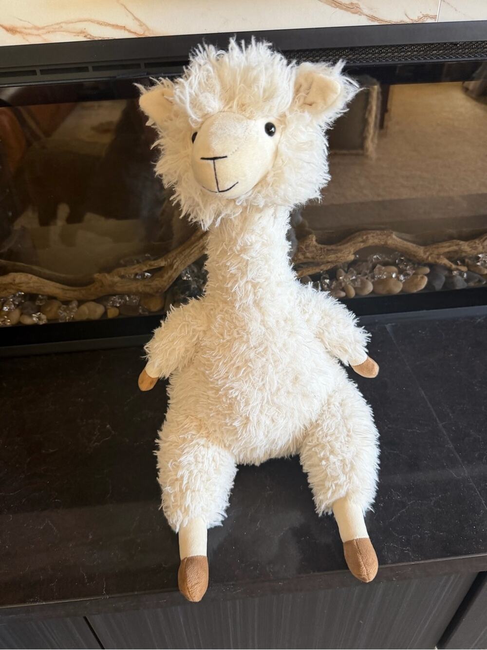 Jellycat Alonso the Alpaca 16” super adorable 
* Retired